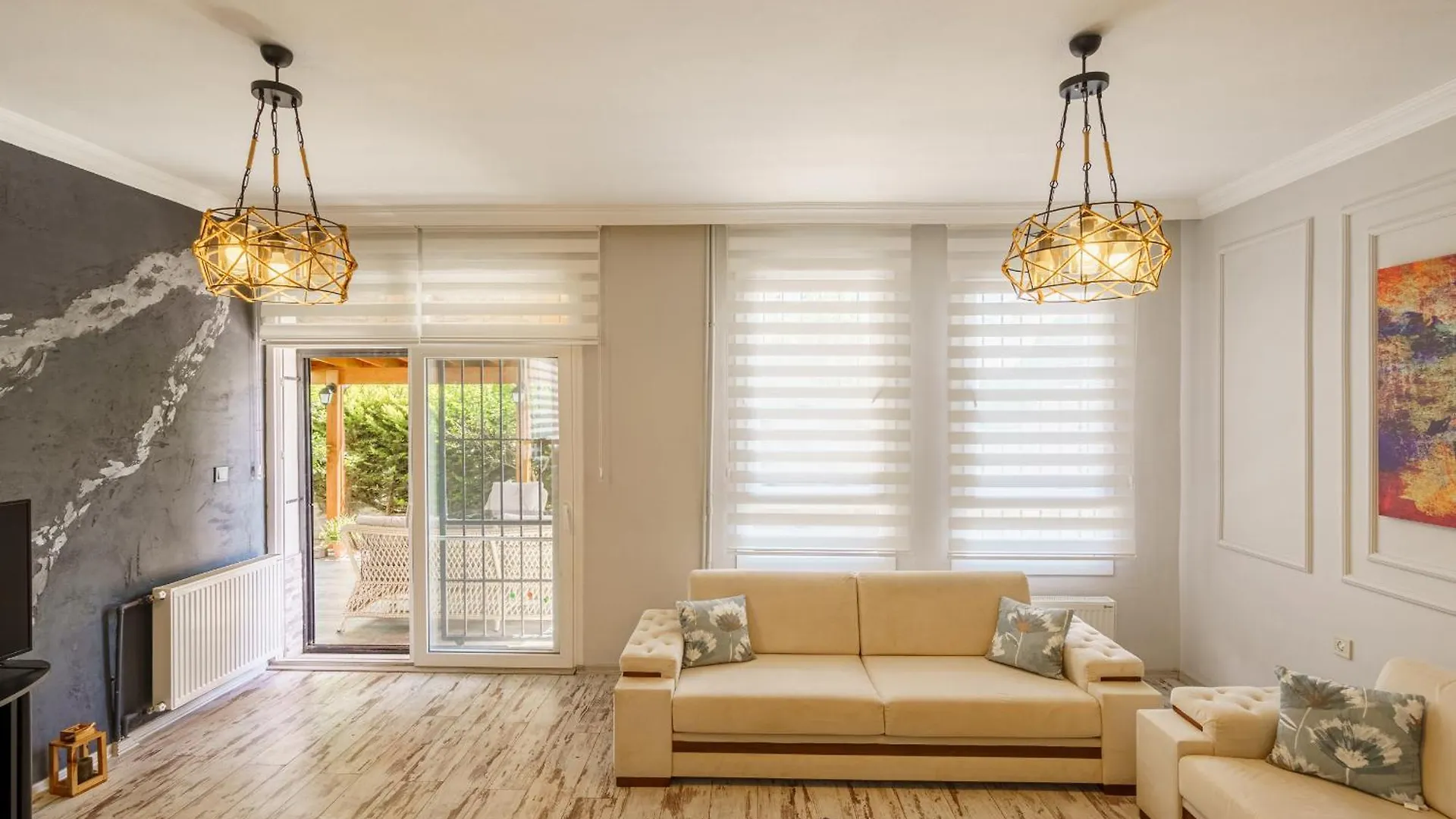 Semi Detached Villa In Complex With Shared Semi Olympic Swimming Pool In Kusadası Türkei